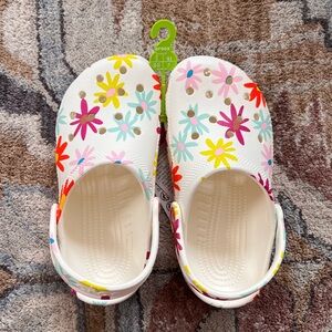 Crocs NWT